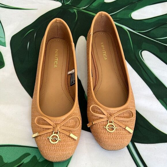 Nautica beige flats with bow detail - Picture 1 of 8
